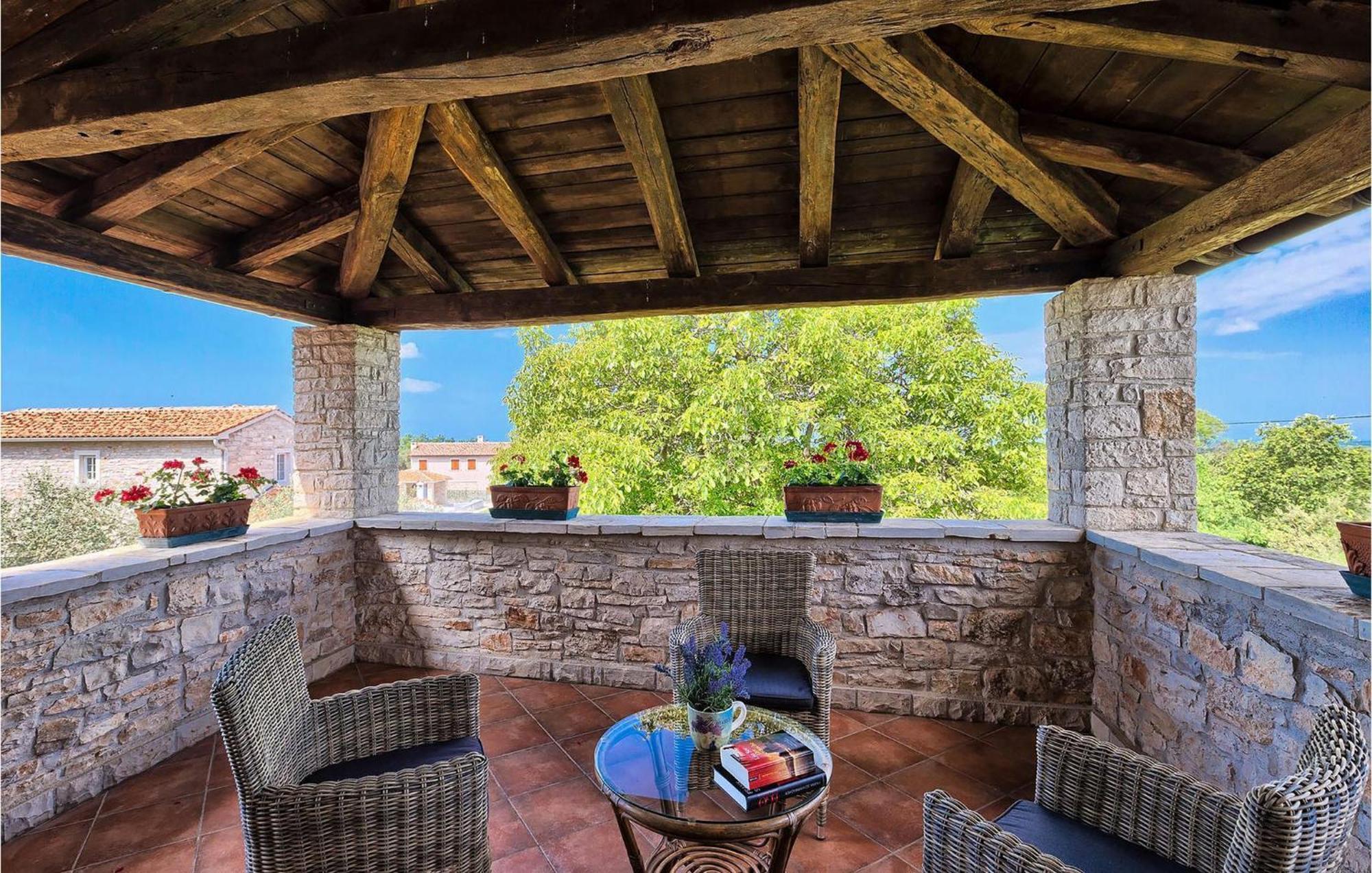 Ferienhaus Nini *